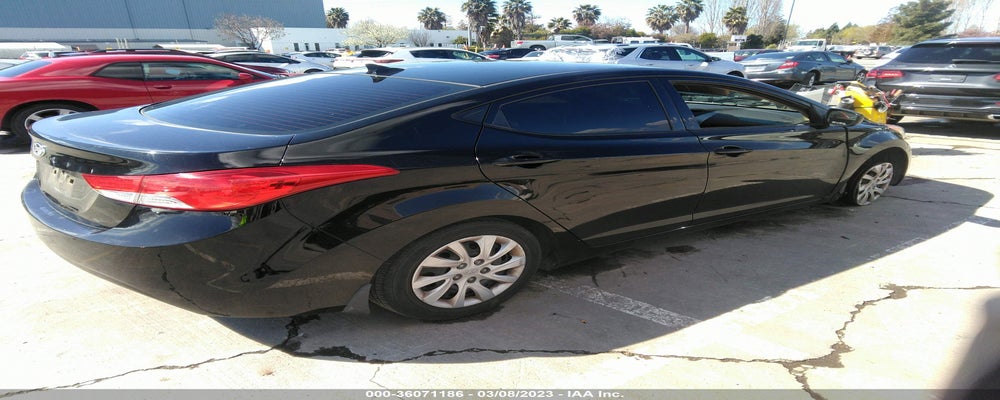 5NPDH4AE5DH226538 2013 HYUNDAI ELANTRA photo no. 4