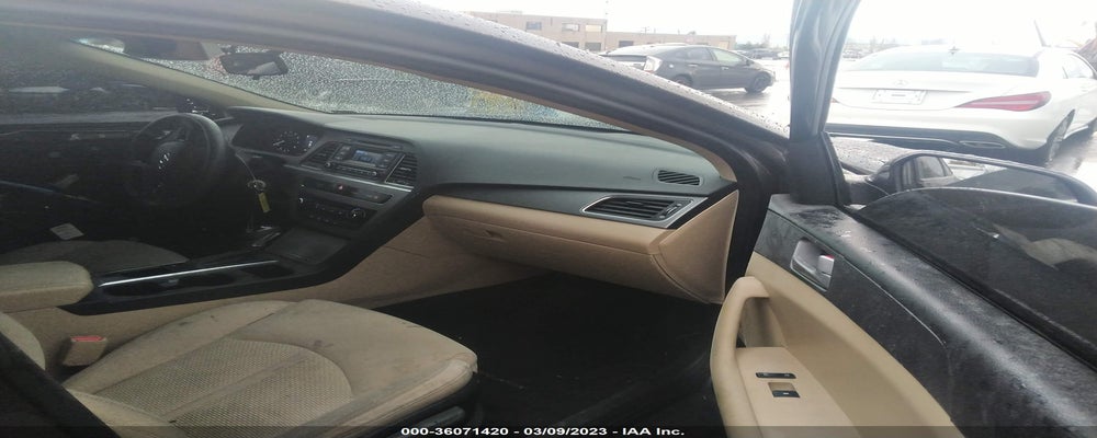 5NPE24AF9FH039143 2015 HYUNDAI SONATA photo no. 5