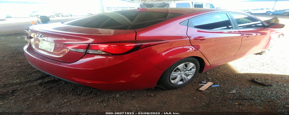 KMHDH4AE1GU619300 2016 HYUNDAI ELANTRA photo no. 4