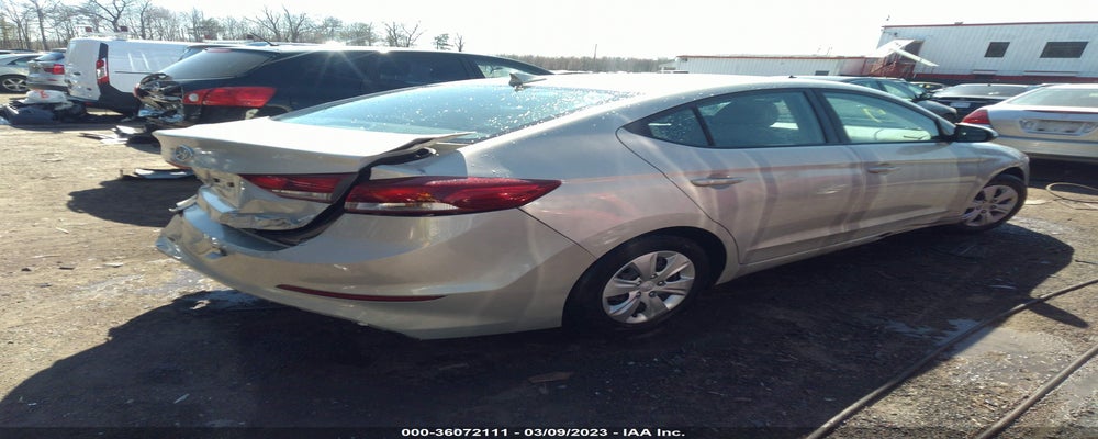 KMHD74LF3HU083301 2017 HYUNDAI ELANTRA photo no. 4