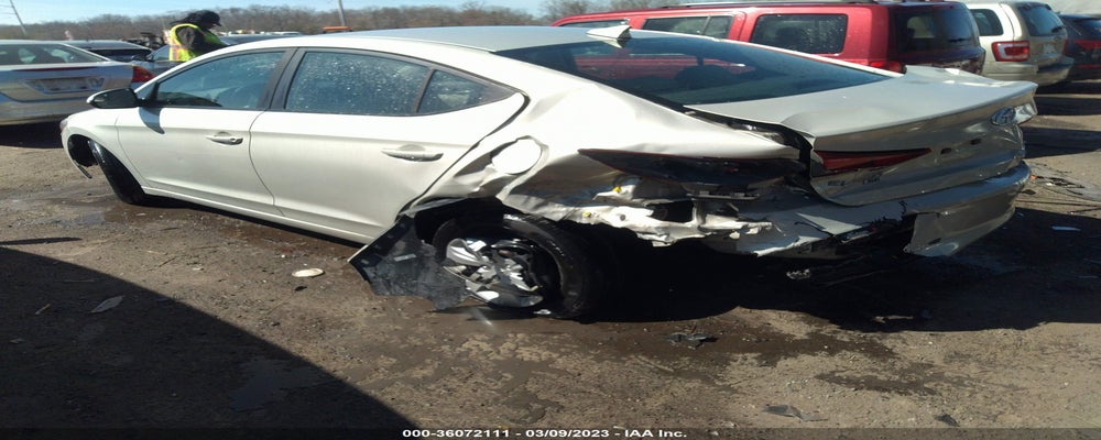 KMHD74LF3HU083301 2017 HYUNDAI ELANTRA photo no. 6