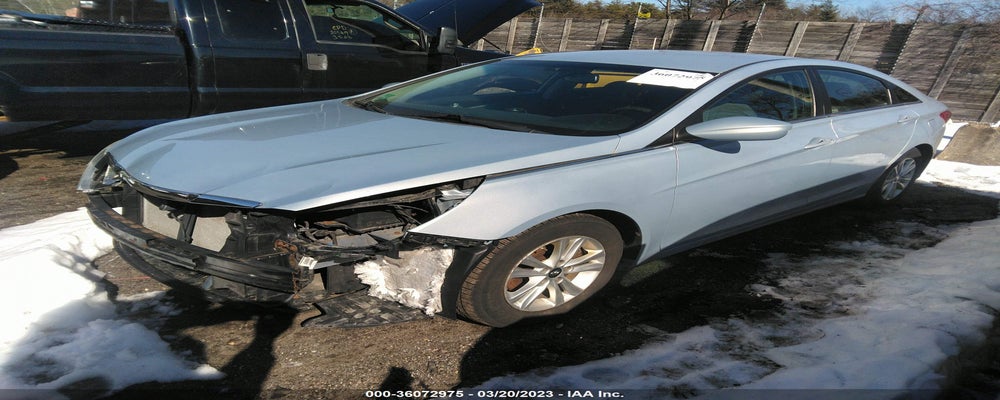 5NPEB4AC5DH712898 2013 HYUNDAI SONATA photo no. 2