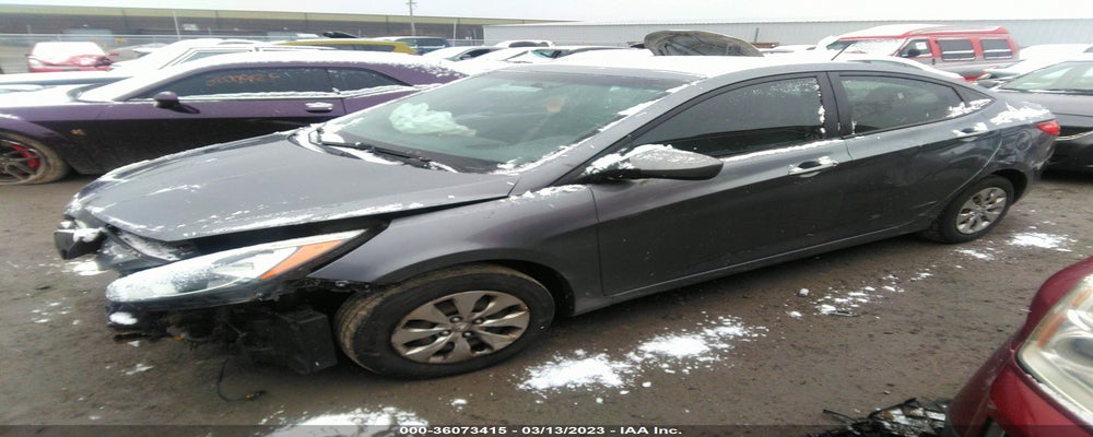 KMHCT4AE5FU890661 2015 HYUNDAI ACCENT photo no. 2