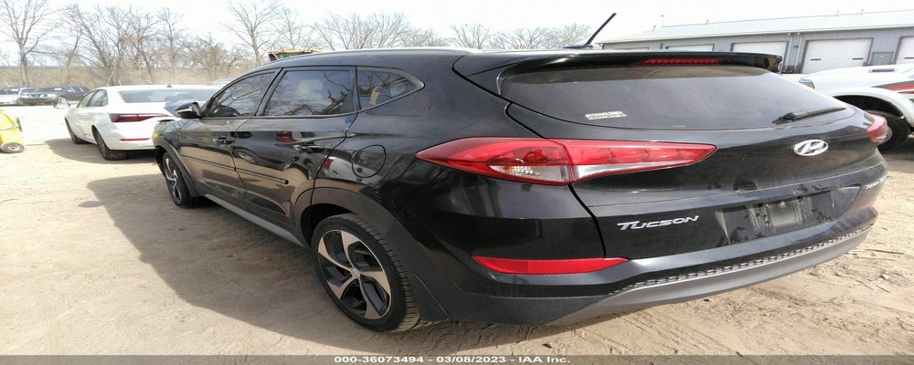 KM8J33A25HU378442 2017 HYUNDAI TUCSON photo no. 3