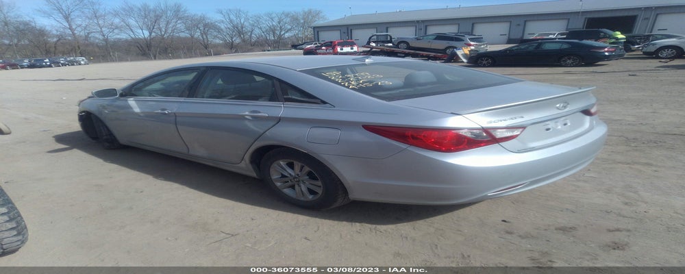 5NPEB4AC6DH584414 2013 HYUNDAI SONATA photo no. 3