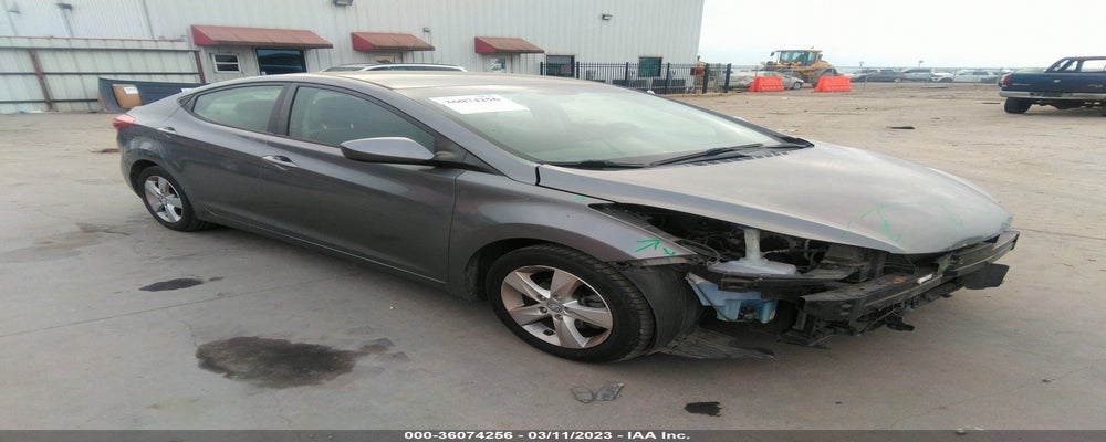 5NPDH4AE4DH379363 2013 HYUNDAI ELANTRA photo no. 3