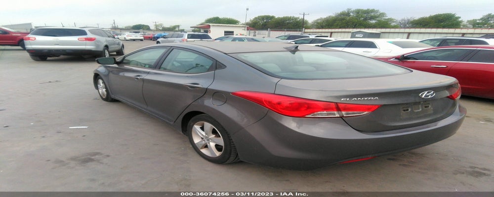 5NPDH4AE4DH379363 2013 HYUNDAI ELANTRA photo no. 3