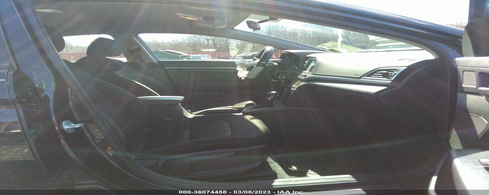 5NPD74LFXJH389464 2018 HYUNDAI ELANTRA photo no. 5