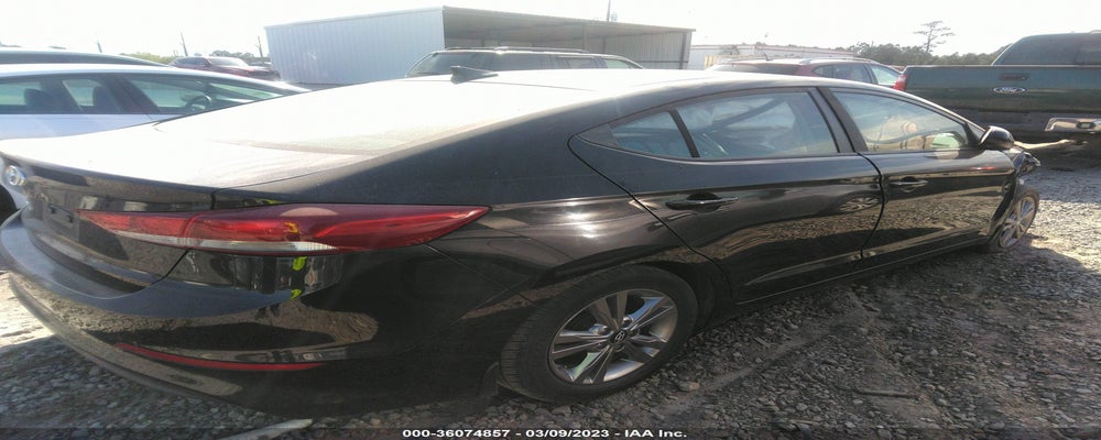 KMHD84LF7HU062545 2017 HYUNDAI ELANTRA photo no. 4