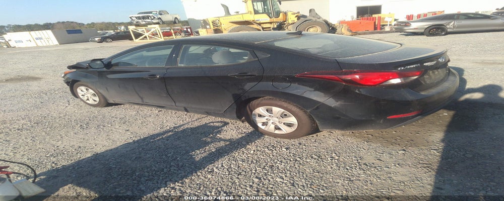 5NPDH4AE9GH736945 2016 HYUNDAI ELANTRA photo no. 3