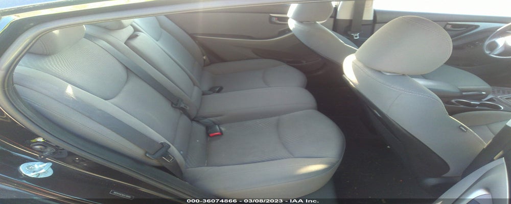 5NPDH4AE9GH736945 2016 HYUNDAI ELANTRA photo no. 8