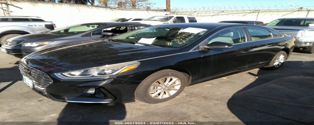 5NPE24AF9JH668846 2018 HYUNDAI SONATA photo no. 2
