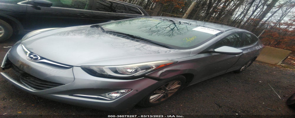 5NPDH4AE2FH558259 2015 HYUNDAI ELANTRA photo no. 2