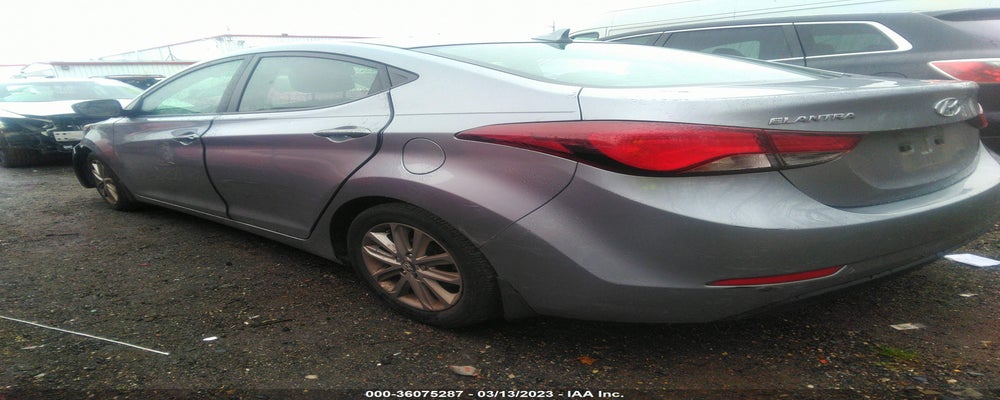 5NPDH4AE2FH558259 2015 HYUNDAI ELANTRA photo no. 3