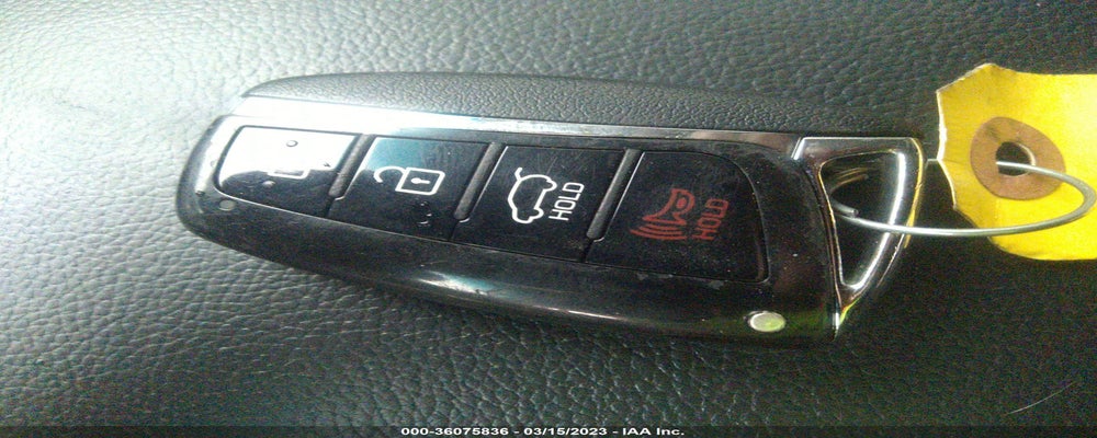 KM8SRDHF4JU278100 2018 HYUNDAI SANTA FE photo no. 11