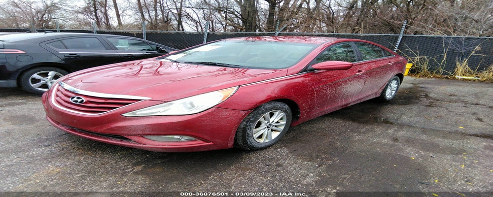 5NPEB4AC8DH798174 2013 HYUNDAI SONATA photo no. 2