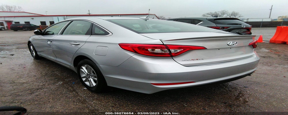 5NPE24AF0FH051214 2015 HYUNDAI SONATA photo no. 3