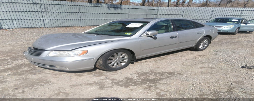 KMHFC4DF4AA451186 2010 HYUNDAI AZERA photo no. 2