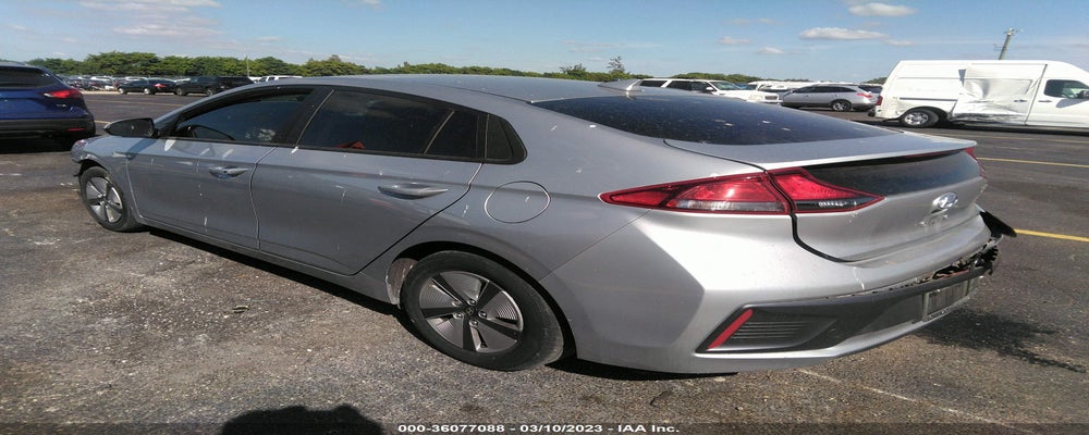 KMHC65LC2NU269966 2022 HYUNDAI IONIQ HYBRID photo no. 3