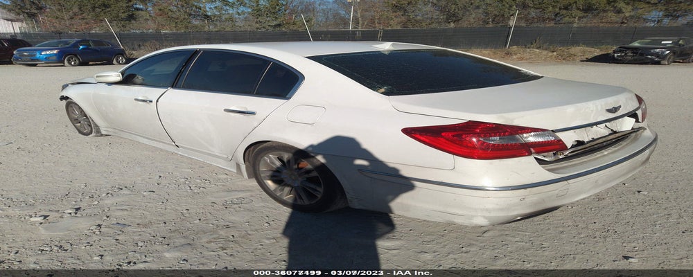 KMHGC4DD8DU250526 2013 HYUNDAI GENESIS photo no. 3