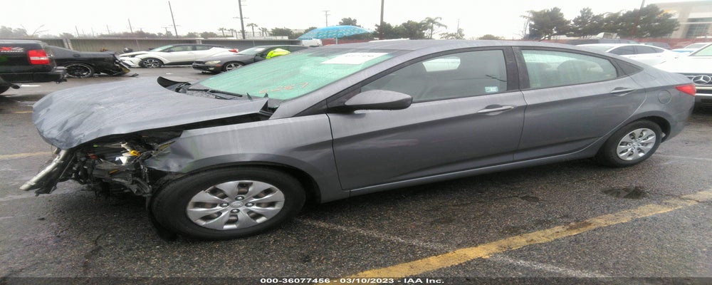 KMHCT4AE3HU206287 2017 HYUNDAI ACCENT photo no. 2