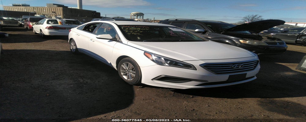 5NPE24AF8GH375030 2016 HYUNDAI SONATA photo no. 13