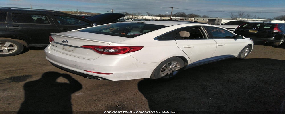 5NPE24AF8GH375030 2016 HYUNDAI SONATA photo no. 4