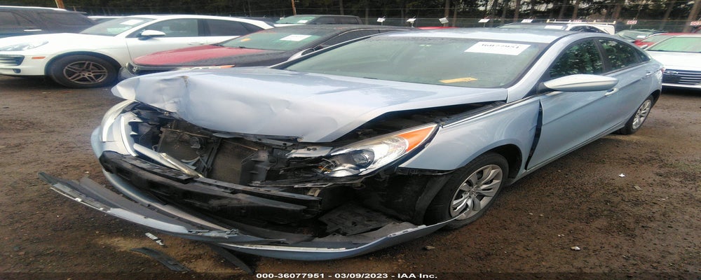 5NPEB4ACXCH464095 2012 HYUNDAI SONATA photo no. 2