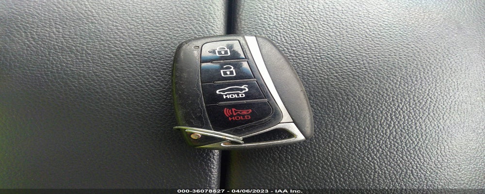 KMHGN4JEXGU143506 2016 HYUNDAI GENESIS photo no. 11