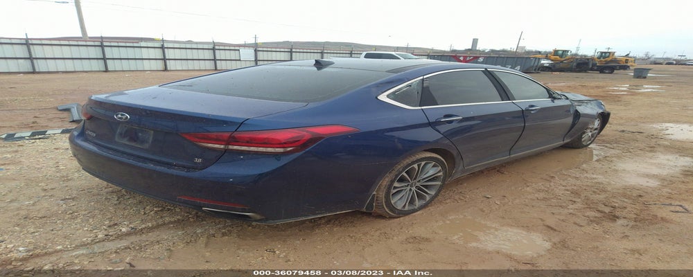 KMHGN4JE3FU079520 2015 HYUNDAI GENESIS photo no. 4