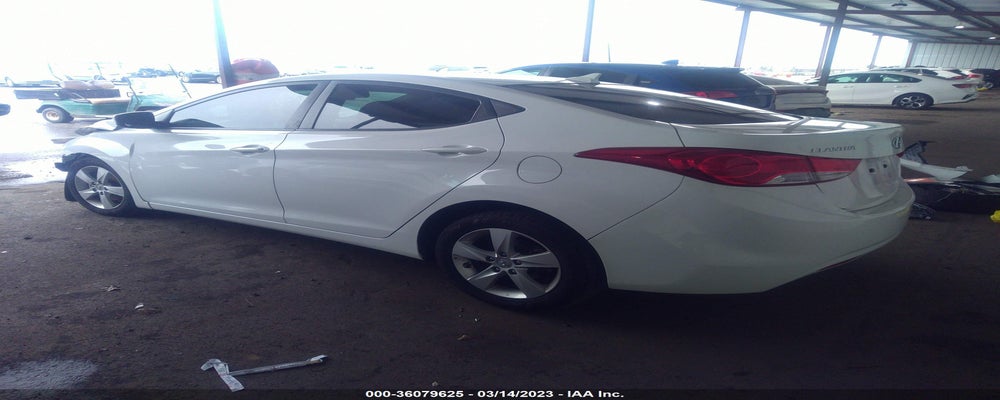 5NPDH4AE9DH364437 2013 HYUNDAI ELANTRA photo no. 3
