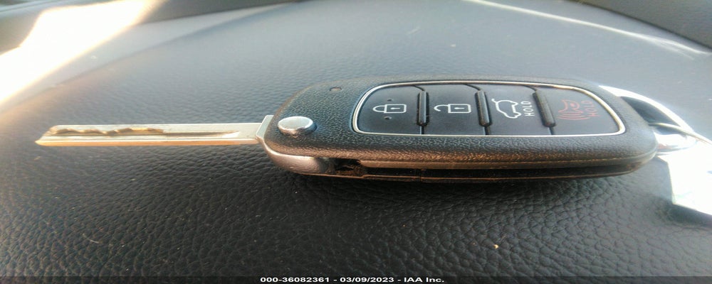 5XYZT3LB8HG458565 2017 HYUNDAI SANTA FE SPORT photo no. 11