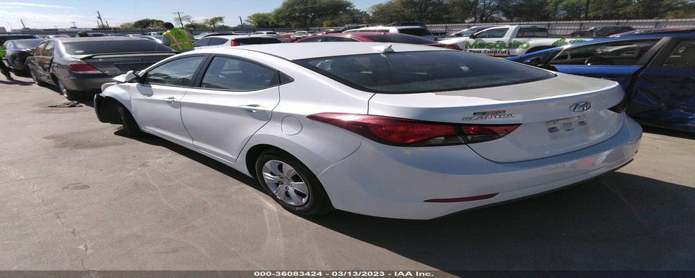 5NPDH4AE8GH789782 2016 HYUNDAI ELANTRA photo no. 3