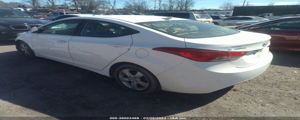 5NPDH4AE4DH381727 2013 HYUNDAI ELANTRA photo no. 3