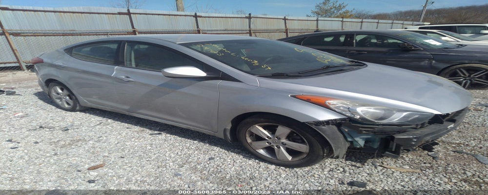 5NPDH4AE4DH216020 2013 HYUNDAI ELANTRA photo no. 4