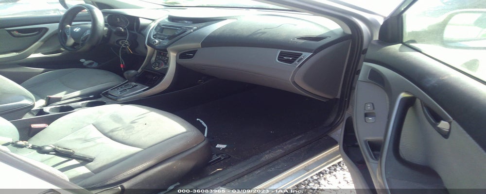 5NPDH4AE4DH216020 2013 HYUNDAI ELANTRA photo no. 5