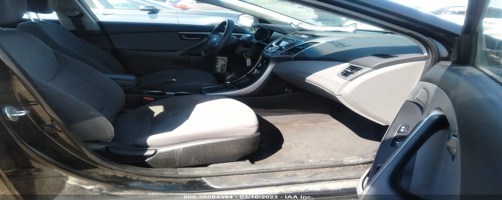 5NPDH4AE4GH755130 2016 HYUNDAI ELANTRA photo no. 5