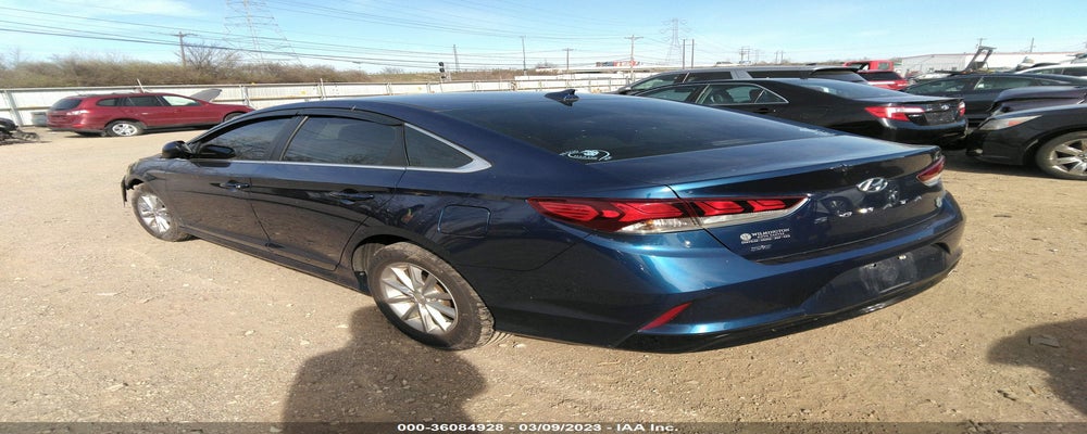 5NPE24AF7JH603154 2018 HYUNDAI SONATA photo no. 3