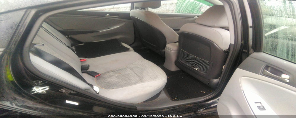 KMHCT4AE2HU337758 2017 HYUNDAI ACCENT photo no. 8
