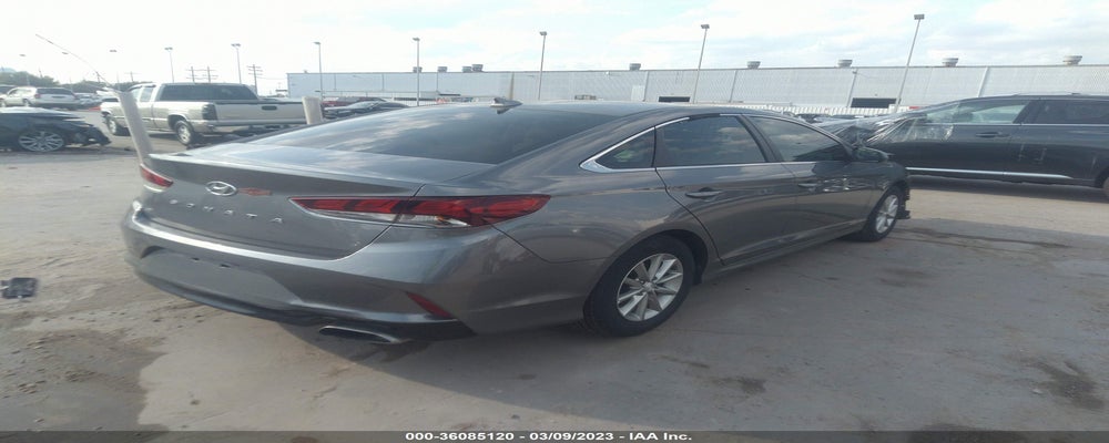 5NPE24AFXKH758363 2019 HYUNDAI SONATA photo no. 4