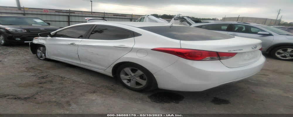 5NPDH4AE0DH307091 2013 HYUNDAI ELANTRA photo no. 3