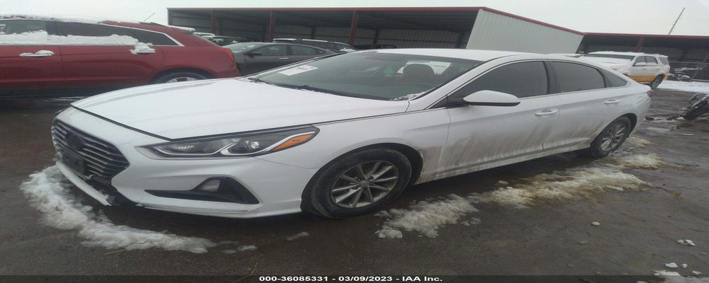 5NPE24AF7JH630046 2018 HYUNDAI SONATA photo no. 2