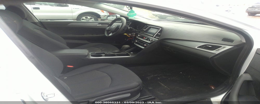 5NPE24AF7JH630046 2018 HYUNDAI SONATA photo no. 5