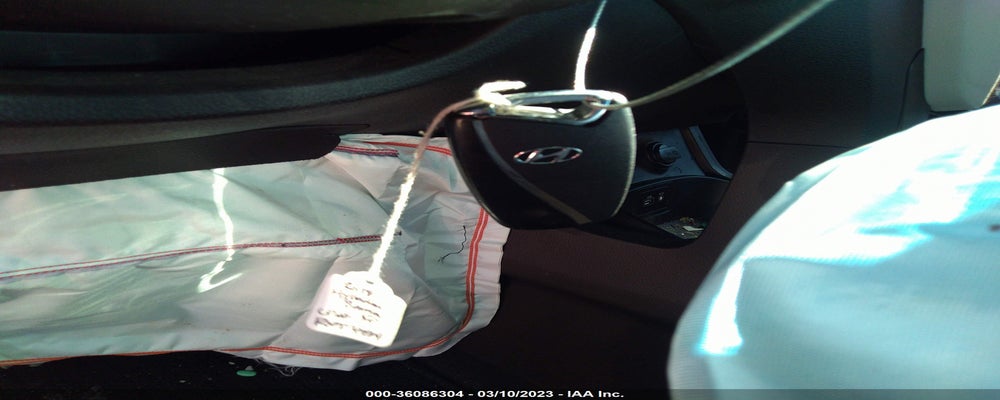 5XYZU3LB8JG556515 2018 HYUNDAI SANTA FE SPORT photo no. 11