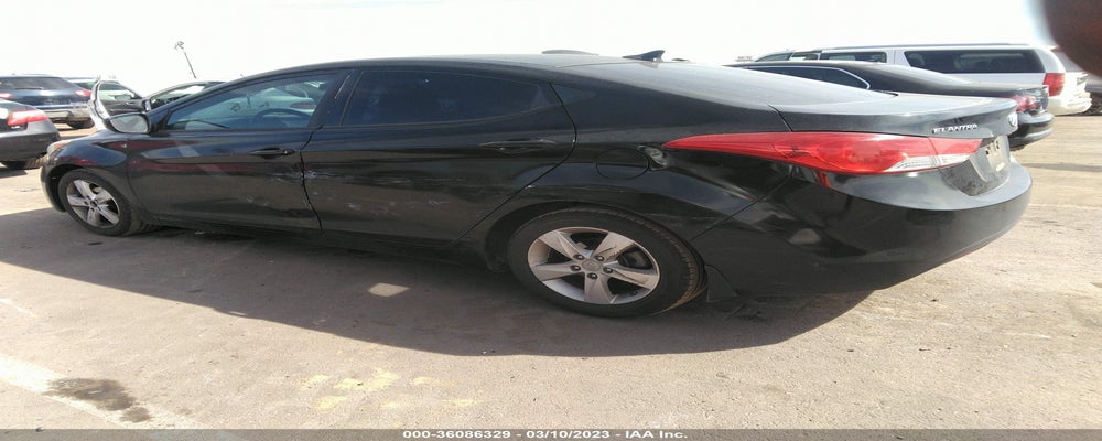 5NPDH4AE0DH226723 2013 HYUNDAI ELANTRA photo no. 3