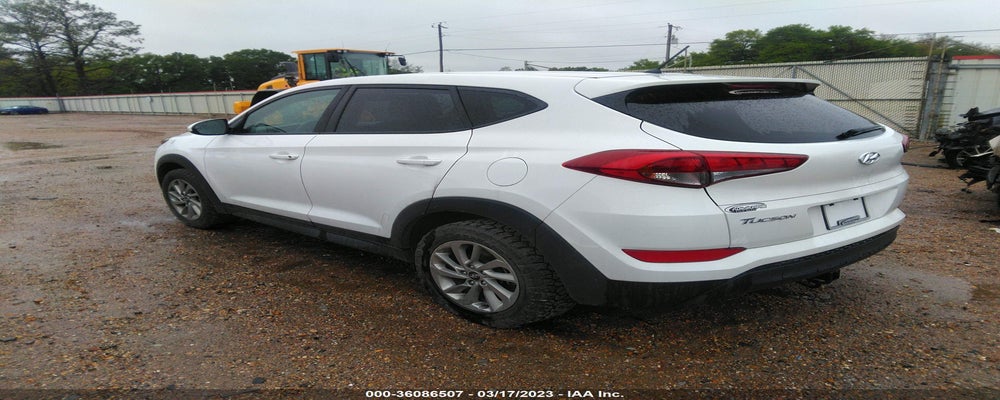 KM8J23A46JU684642 2018 HYUNDAI TUCSON photo no. 3