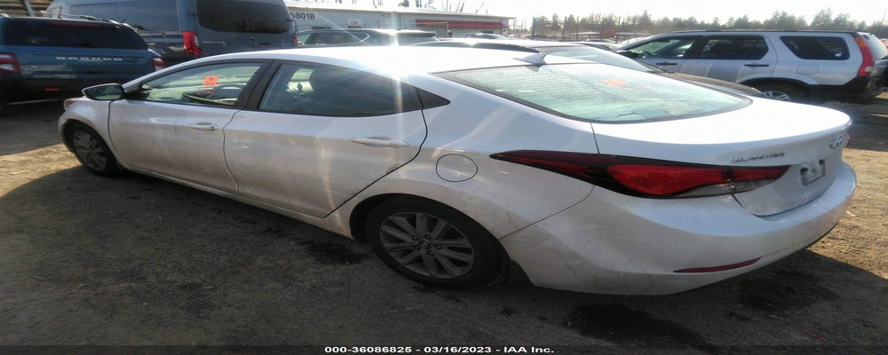 5NPDH4AE0FH632553 2015 HYUNDAI ELANTRA photo no. 3