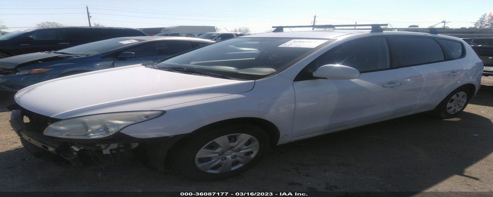 KMHDB8AE6BU121417 2011 HYUNDAI ELANTRA TOURING photo no. 2