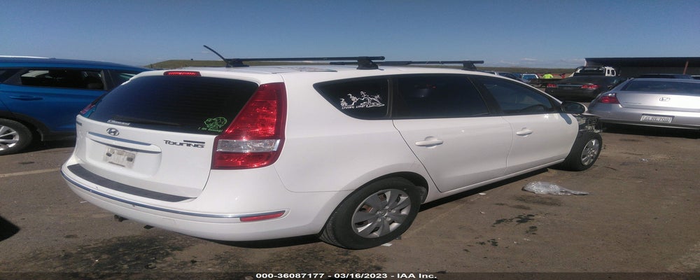 KMHDB8AE6BU121417 2011 HYUNDAI ELANTRA TOURING photo no. 4