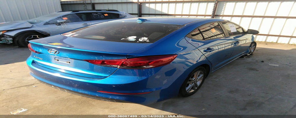 5NPD84LF3HH049631 2017 HYUNDAI ELANTRA photo no. 4